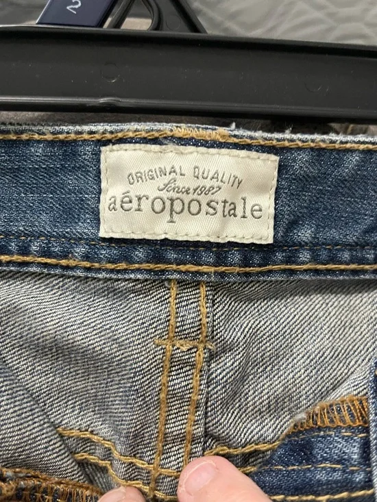 Aeropostale Blue Rolled Cuff Distressed Denim Shorts - Picture 4 of 4